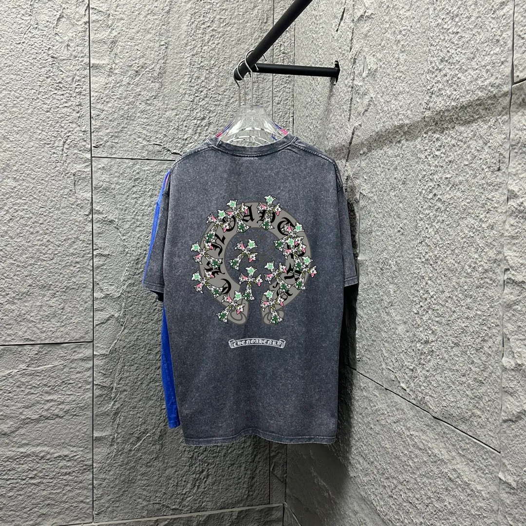 🅿️180 CH* Crow Heart* 2025 spring and summer new style Snowflake distressed washed retro round neck short sleeves Chest and front logo Cross horseshoe print Customized fabric Short-sleeved T-shirt Unisex Size: S M L XL XXL Color: Snowflake Black Snowflake Gray Snowflake Pink Snowflake Blue